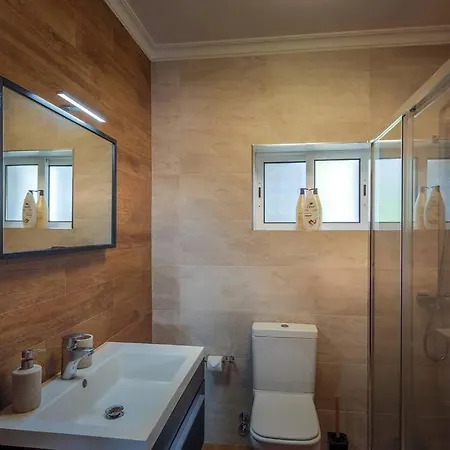 Experience Douro's Beauty, 3br, 2ba Scenic 別荘 Barro (Vila Real)