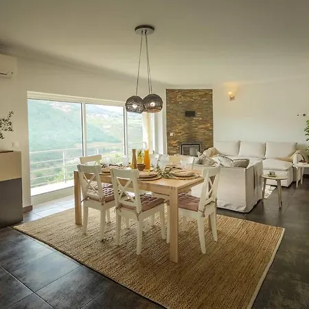 Experience Douro's Beauty, 3br, 2ba Scenic Ferienhaus Barro (Vila Real)